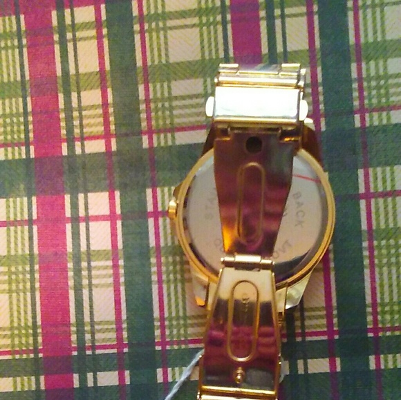 GENEVA - Picture 2 of 5